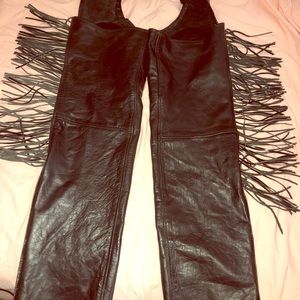 Leather chaps with suede rose cutouts design